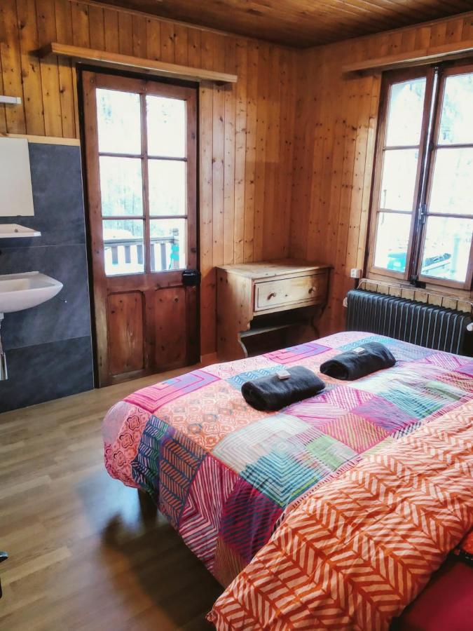 Hôtel Pension du Lac Bleu La Gouille Extérieur photo